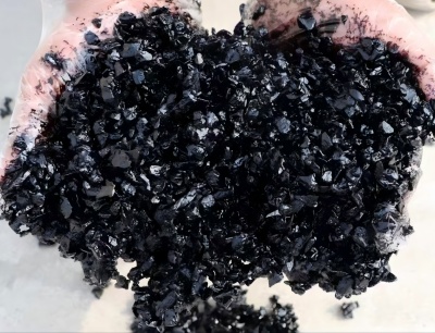 红旗沥青冷补料（沥青砂）的优势特点与施工流程解析